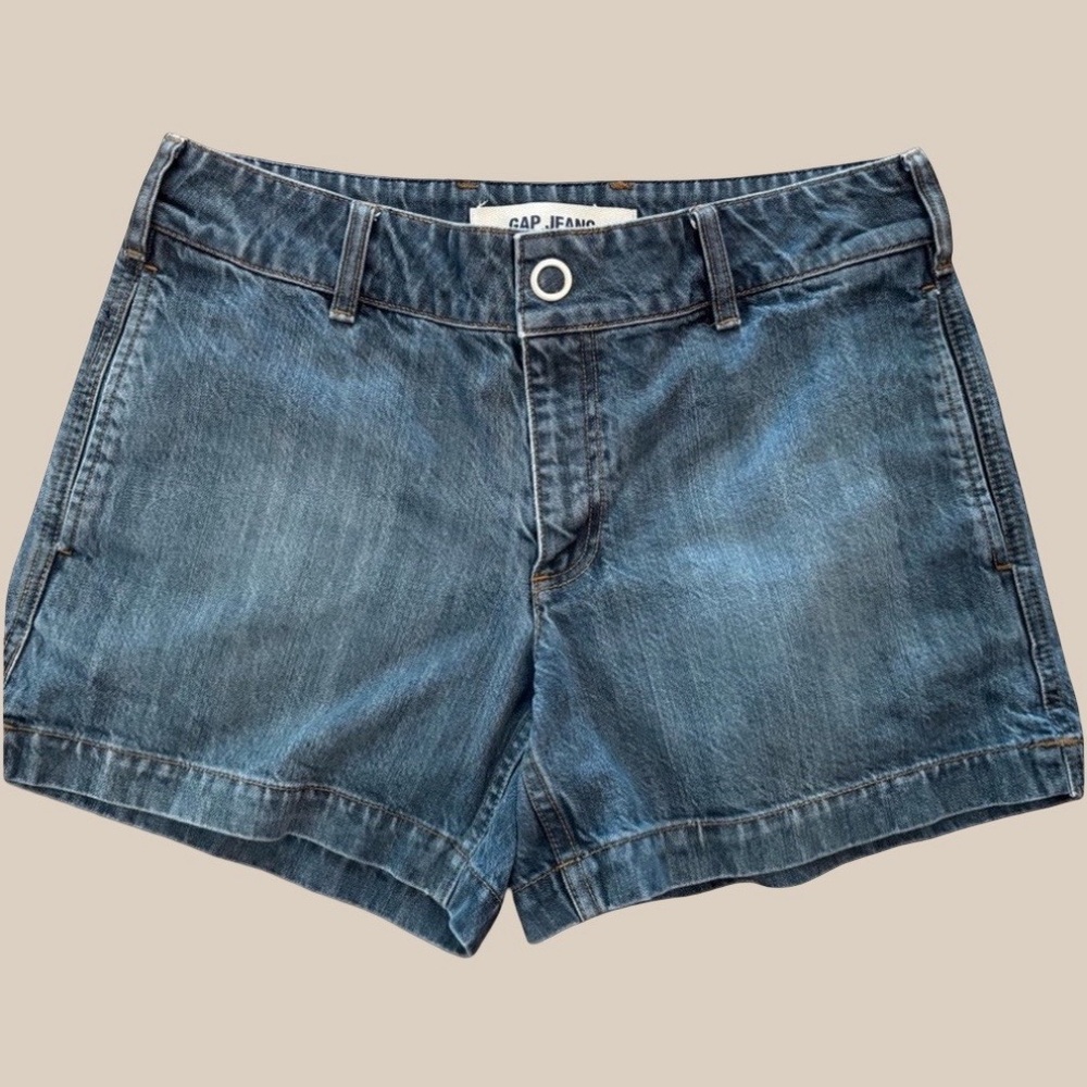 GAP Vintage Y2K Denim Shorts Low Rise Medium Wash Donut Button Trouser Pocket 10